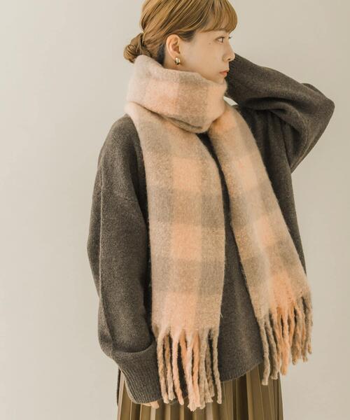 SMELLY(スメリー)の「ブロックチェックボリュームマフラー(マフラー・レディース・ブルー/オレンジ・-)」の8枚目の写真