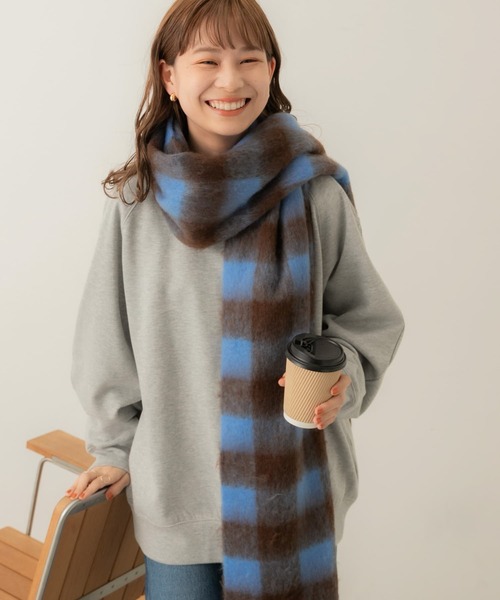 SMELLY(スメリー)の「ブロックチェックボリュームマフラー(マフラー・レディース・ブルー/オレンジ・-)」の16枚目の写真