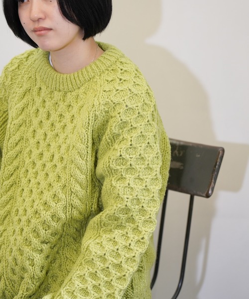 新品タグ付き 定価2万 HARVESTY ウール ニット ベスト ペルー 紺 2 新品タグ付き 定価2万 HARVESTY ウール ニット ベスト ペルー 紺 2