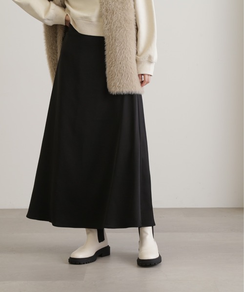 N.（N. Natural Beauty Basic）（エヌエヌナチュラルビューティーベーシック）の「【S Size Line】◆マットサテンＡラインロングスカート（スカート・レディース・クリーム/ライトグリーン/ブラック・SMALL/MEDIUM）」の9枚目の写真