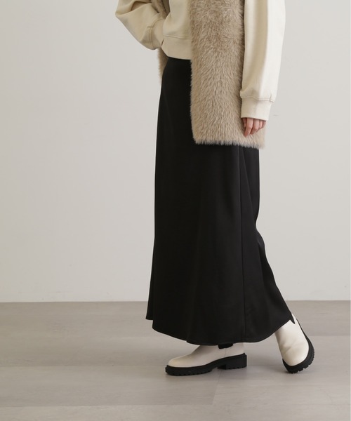 N.（N. Natural Beauty Basic）（エヌエヌナチュラルビューティーベーシック）の「【S Size Line】◆マットサテンＡラインロングスカート（スカート・レディース・クリーム/ライトグリーン/ブラック・SMALL/MEDIUM）」の10枚目の写真