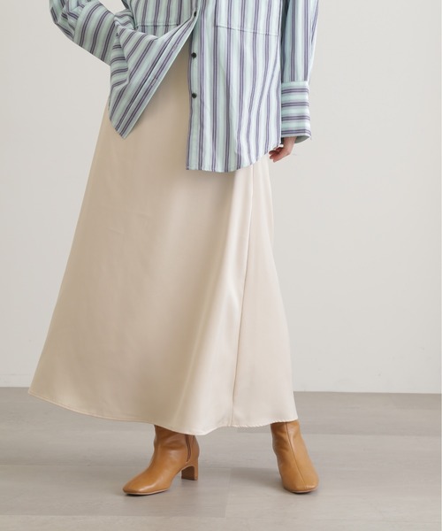 N.（N. Natural Beauty Basic）（エヌエヌナチュラルビューティーベーシック）の「【S Size Line】◆マットサテンＡラインロングスカート（スカート・レディース・クリーム/ライトグリーン/ブラック・SMALL/MEDIUM）」の14枚目の写真