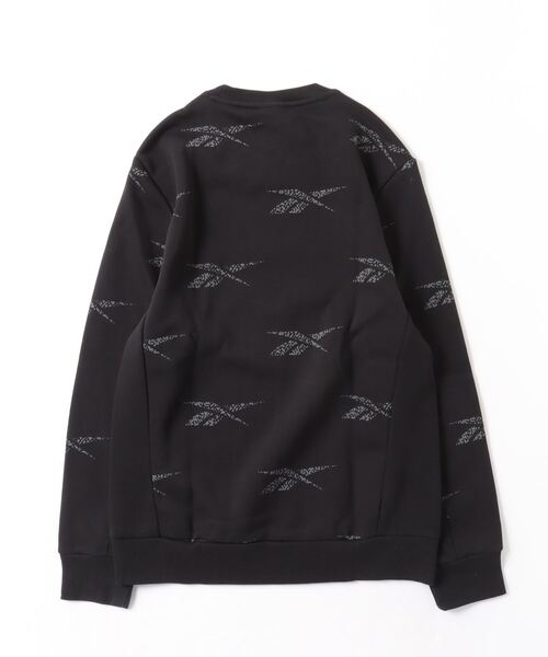Reebok(リーボック)の「アイデンティティ ベクター フリース クルーネック スウェットシャツ(スウェット・メンズ・ブラック・LARGE/MEDIUM/X-LARGE)」の6枚目の写真