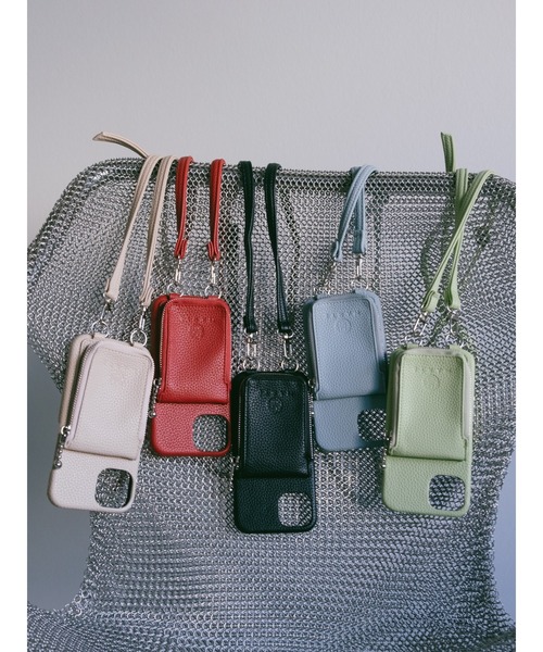 MARTE（マルテ）の「Shoulder strap iPhone case/iPhone13、iPhone14/ショルダーストラップiPhoneケース（スマホケース/カバー・レディース・ベージュ/レッド/ライトグリーン/ブラック/ライトブルー・iPhone 14/iPhone 13）」の14枚目の写真