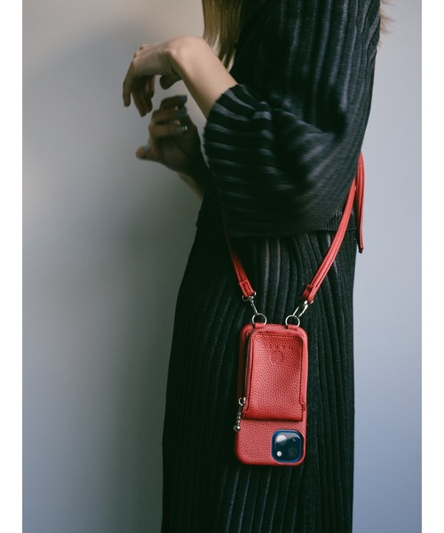 MARTE（マルテ）の「Shoulder strap iPhone case/iPhone13、iPhone14/ショルダーストラップiPhoneケース（スマホケース/カバー・レディース・ベージュ/レッド/ライトグリーン/ブラック/ライトブルー・iPhone 14/iPhone 13）」の10枚目の写真