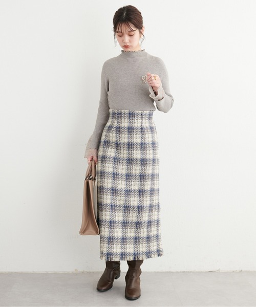 natural couture(ナチュラルクチュール)の「チェックツイードハイウエストスカート(スカート・レディース・オフホワイト/ブルー/グリーン・FREE)」の14枚目の写真