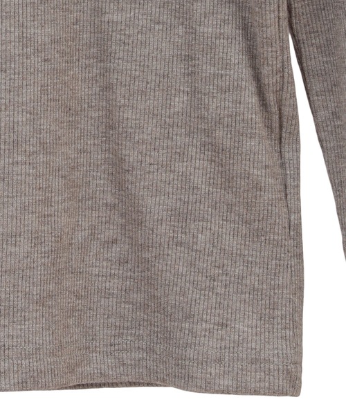 CLANE（クラネ）の「V NECK COMPACT TOPS（Tシャツ/カットソー