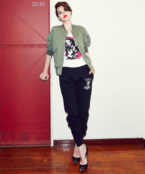 HYSTERIC GLAMOUR（ヒステリックグラマー）の「ハイゲージ裏毛 MA-1 JK（ミリタリージャケット・レディース・カーキ/ブラック・FREE）」の4枚目の写真