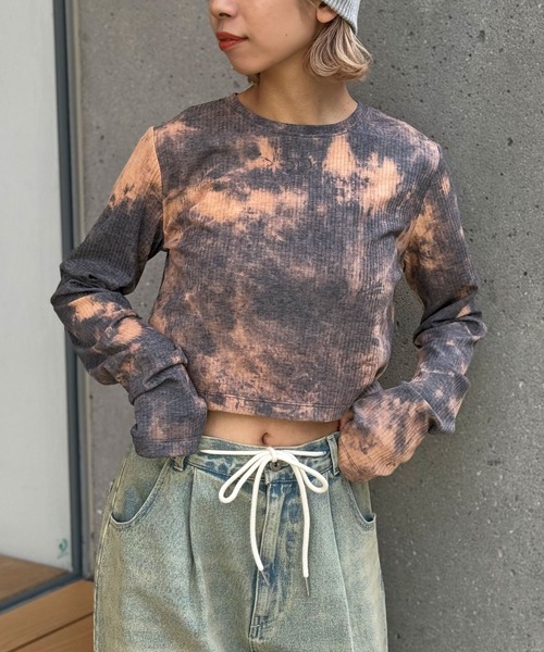 CIAOPANIC(チャオパニック)の「CPロゴタイダイクロップドリブトップス(Tシャツ/カットソー・レディース・グレー/オレンジ/ベージュ・FREE)」の3枚目の写真