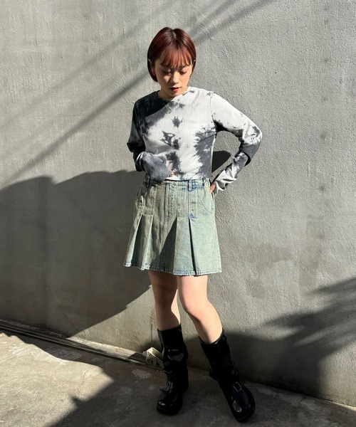 CIAOPANIC(チャオパニック)の「CPロゴタイダイクロップドリブトップス(Tシャツ/カットソー・レディース・グレー/オレンジ/ベージュ・FREE)」の4枚目の写真