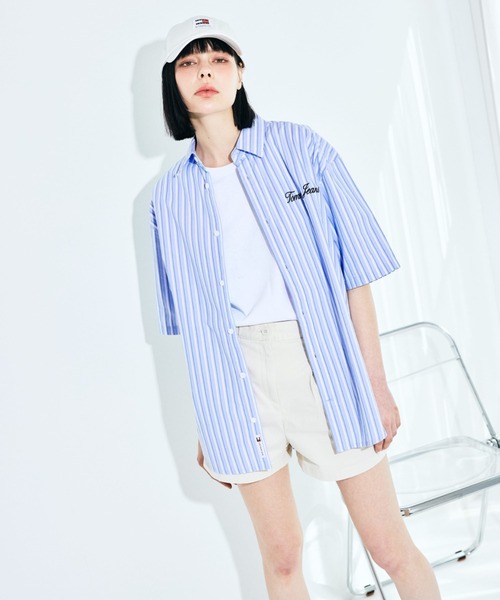 tommy jeans（トミー ジーンズ）の「【オンライン・一部店舗限定】リラックスストライプラグジュアリーシャツ（シャツ/ブラウス・メンズ・ライトブルー/ホワイト・X-SMALL/SMALL/MEDIUM/LARGE/X-LARGE）」の11枚目の写真