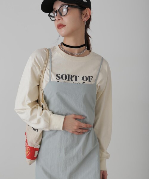 FREE'S MART(フリーズマート)の「バックオープンナイロンジャンパースカート(ワンピース・レディース・グレー/カーキ/ブラック・MEDIUM/SMALL)」の11枚目の写真