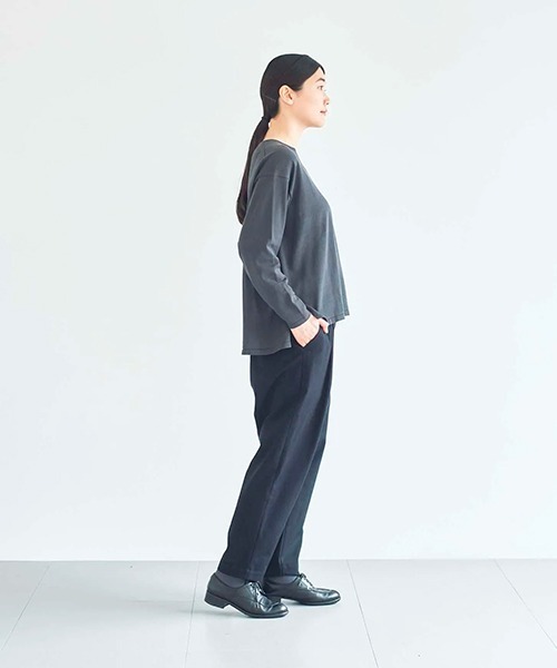 HAU(ハウ)の「ニットトップス homme(ニット/セーター・レディース・ブラック/ライトグレー/サックスブルー/アイボリー/ブラウン/チャコールグレー/イエロー/ホワイト・ONE SIZE/MEDIUM)」の11枚目の写真