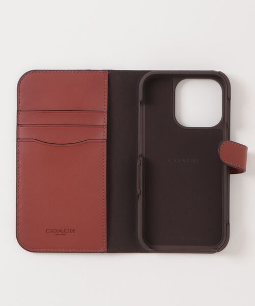 COACH（コーチ）の「IPHONE 15 PRO フォリオ・シグネチャー キャンバス（スマホケース/カバー・レディース・ベージュ系その他・ONE）」の3枚目の写真