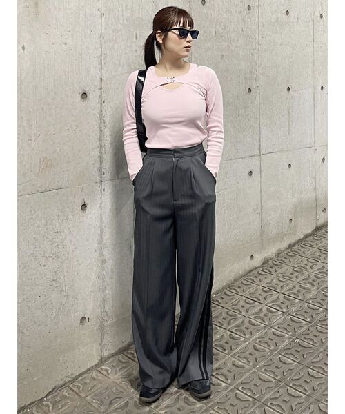 MURUA(ムルーア)の「レイヤードライクテレコトップス(Tシャツ/カットソー・レディース・ホワイト/ピンク/グレー/ブラック・FREE)」の15枚目の写真