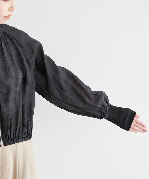 ROPE' PICNIC(ロペピクニック)の「ロングリブシアーライトブルゾン(ブルゾン・レディース・ベージュ系その他/オフホワイト/ブラック・38)」の6枚目の写真