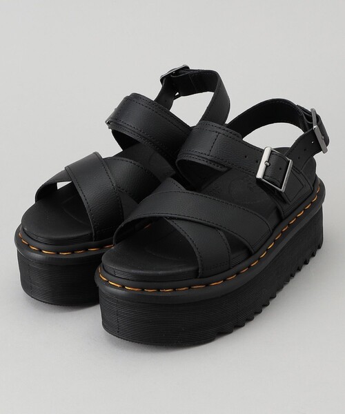 PUBLUX(パブリュクス)の「Dr.Martens/ドクターマーチン Voss II Quad/プラットフォームレザークロスサンダル 限定展開(サンダル・レディース・ブラック・3/4/6/5)」の5枚目の写真