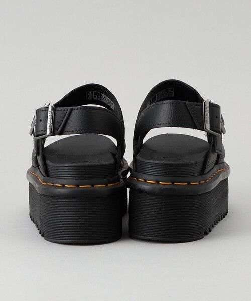 PUBLUX(パブリュクス)の「Dr.Martens/ドクターマーチン Voss II Quad/プラットフォームレザークロスサンダル 限定展開(サンダル・レディース・ブラック・3/4/6/5)」の3枚目の写真