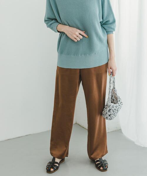 ITEMS URBANRESEARCH（アイテムズ アーバンリサーチ）の「サテンイージーパンツ（その他パンツ・レディース・ブラック/ブラウン/ベージュ・FREE）」の6枚目の写真