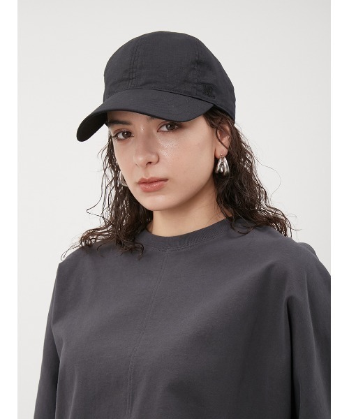 Mila Owen（ミラオーウェン）の「フレンチリネンキャップ（キャップ・レディース・ブラック/チャコールグレー/ベージュ・FREE）」の5枚目の写真