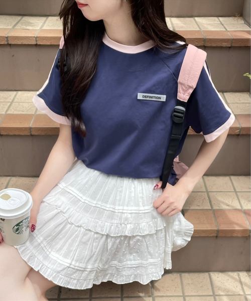 clear（クリア）の「ラバーワッペンライン入りオーバーサイズTシャツ≪2024SS≫（Tシャツ/カットソー・レディース・オフホワイト/ブラック/ネイビー・F）」の3枚目の写真