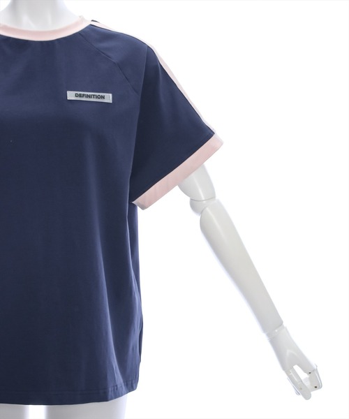 clear（クリア）の「ラバーワッペンライン入りオーバーサイズTシャツ≪2024SS≫（Tシャツ/カットソー・レディース・オフホワイト/ブラック/ネイビー・F）」の8枚目の写真