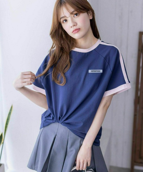 clear（クリア）の「ラバーワッペンライン入りオーバーサイズTシャツ≪2024SS≫（Tシャツ/カットソー・レディース・オフホワイト/ブラック/ネイビー・F）」の12枚目の写真