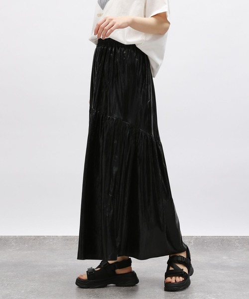 LAKOLE（ラコレ）の「メタリックティアードスカート / 127589（スカート・レディース・ブラック/シルバー・SMALL/MEDIUM）」の8枚目の写真