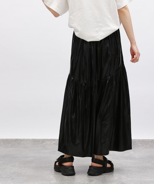 LAKOLE（ラコレ）の「メタリックティアードスカート / 127589（スカート・レディース・ブラック/シルバー・SMALL/MEDIUM）」の9枚目の写真