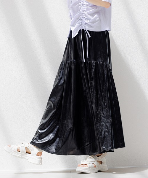 LAKOLE（ラコレ）の「メタリックティアードスカート / 127589（スカート・レディース・ブラック/シルバー・SMALL/MEDIUM）」の22枚目の写真