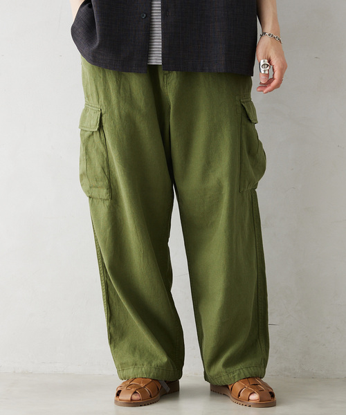 JOURNAL STANDARD relume（ジャーナルスタンダード　レリューム）の「HOUSE HOLD / ハウスホールド コットンリネンイージーカーゴパンツ（カーゴパンツ・メンズ・ブラック/アイボリー/サファリグリーン・LARGE/MEDIUM）」の3枚目の写真