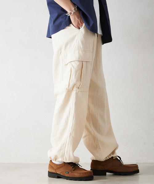 JOURNAL STANDARD relume（ジャーナルスタンダード　レリューム）の「HOUSE HOLD / ハウスホールド コットンリネンイージーカーゴパンツ（カーゴパンツ・メンズ・ブラック/アイボリー/サファリグリーン・LARGE/MEDIUM）」の17枚目の写真