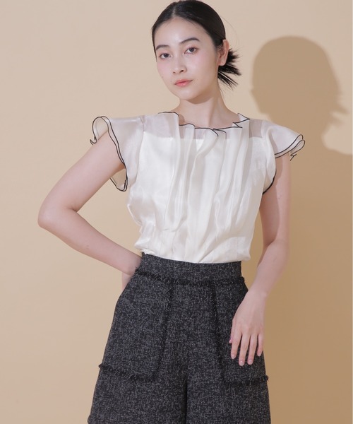 JILL by JILL STUART(ジルバイジルスチュアート)の「◇ラッフルメローブラウス(シャツ/ブラウス・レディース・ホワイト/ベージュ・FREE)」の3枚目の写真