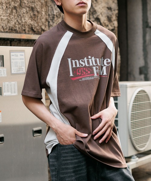 ALAND(エーランド)の「Filluminate/SIDE LINE T(Tシャツ/カットソー・メンズ・ブルー/ブラウン/ホワイト・MEDIUM/LARGE/SMALL)」の2枚目の写真