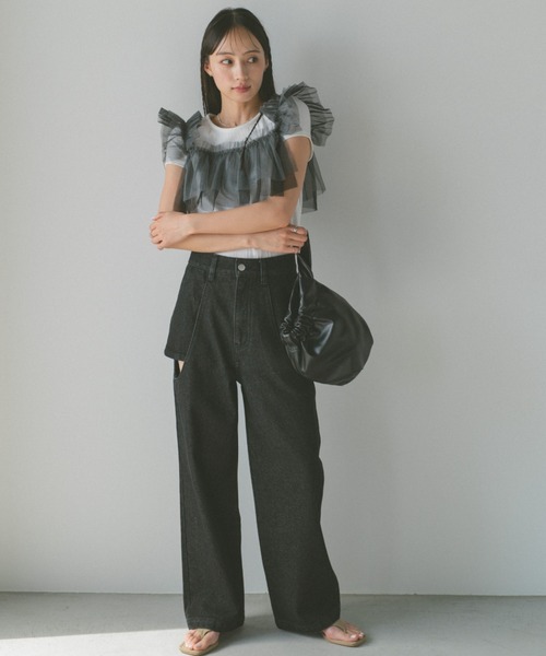 tシャツ 「 ２color 」V字フリルボリュームチュールドッキングトップス ／ V frill volume tulle docking top me+em select tシャツ 「 2color 」V字フリルボリューム