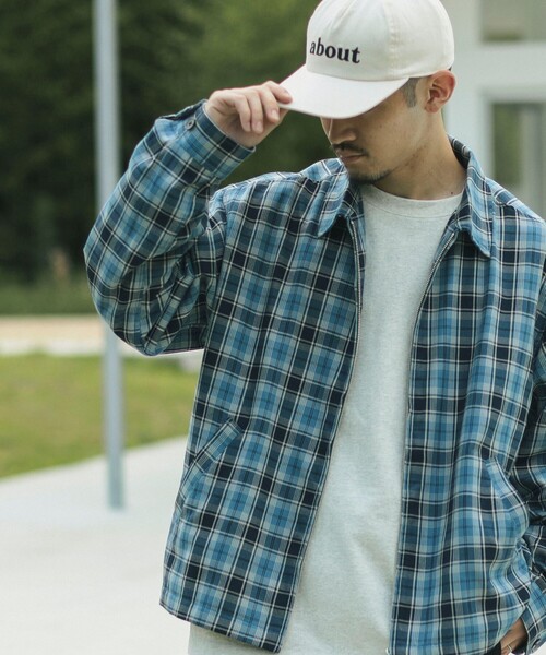 B:MING by BEAMS(ビーミングバイビームス)の「B:MING by BEAMS / about ロゴキャップ(キャップ・メンズ・ナチュラル/ブルー/ブラック・ONE SIZE)」の4枚目の写真