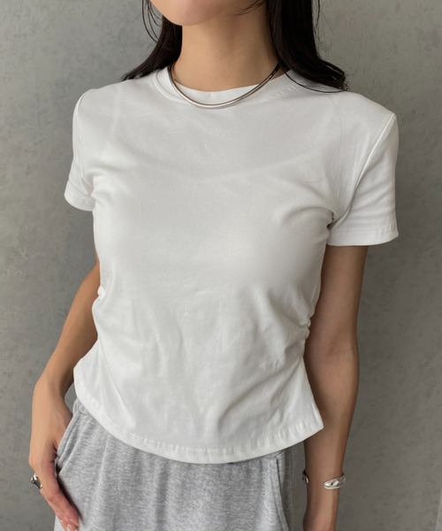 MYMOOD.(マイムード)の「サイドシャーリングTシャツ(Tシャツ/カットソー・レディース・ホワイト/オートミール/ブラック/グレー・FREE)」の6枚目の写真