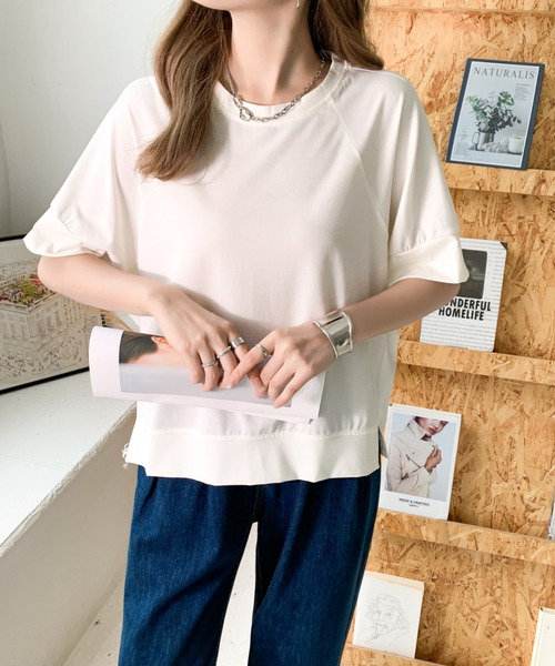 emi+(エミプラス)の「サイドスリットオーバーサイズカットソー(Tシャツ/カットソー・レディース・ベージュ/ホワイト/ブラック・FREE)」の12枚目の写真