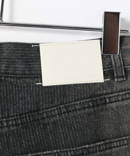 PAGEBOY(ページボーイ)の「ストライプデニムワイドパンツ(デニムパンツ・レディース・ブラック/ブルー・MEDIUM/SMALL)」の15枚目の写真