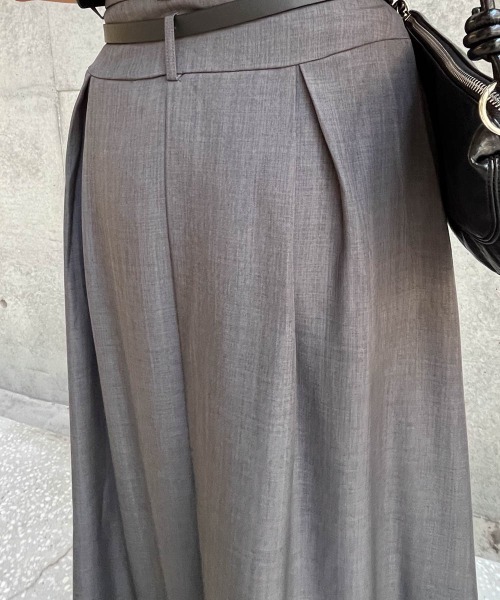 ketty cherie（ケティシェリー）の「ダブルベルトデザインタックワイドスカート≪洗濯機で洗える≫（スカート・レディース・ブラック/グレー・M）」の14枚目の写真