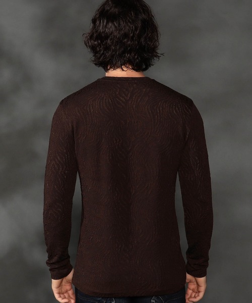 HIDEAWAYS NICOLE（ハイダウェイニコル）の「ゼブラ風ブリスタ-ジャカードＶネックプルオーバー（Tシャツ/カットソー・メンズ・オフホワイト/ブラック/モカ/ダークブラウン・MEDIUM/X-LARGE/LARGE）」の9枚目の写真