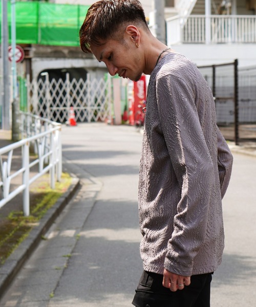 HIDEAWAYS NICOLE（ハイダウェイニコル）の「ゼブラ風ブリスタ-ジャカードＶネックプルオーバー（Tシャツ/カットソー・メンズ・オフホワイト/ブラック/モカ/ダークブラウン・MEDIUM/X-LARGE/LARGE）」の19枚目の写真