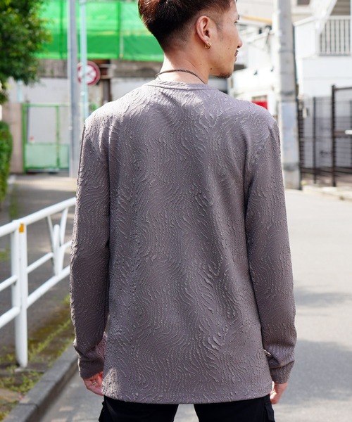 HIDEAWAYS NICOLE（ハイダウェイニコル）の「ゼブラ風ブリスタ-ジャカードＶネックプルオーバー（Tシャツ/カットソー・メンズ・オフホワイト/ブラック/モカ/ダークブラウン・MEDIUM/X-LARGE/LARGE）」の18枚目の写真