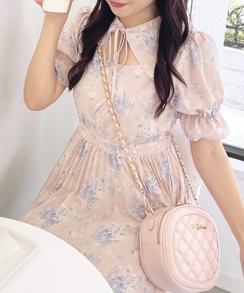 apres jour（アプレジュール）の「フロントオープン花柄