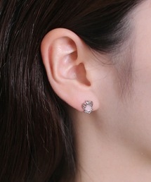 【Peony/ピオニー】/王冠風　ハートデザインピアス