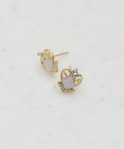 Peony(ピオニー)の「【Peony/ピオニー】/王冠風 ハートデザインピアス(ピアス(両耳用)・レディース・ゴールド系1/ゴールド系3/シルバー系2/シルバー系4/ゴールド系2/ゴールド系4/シルバー系3/シルバー系1・FREE)」の21枚目の写真