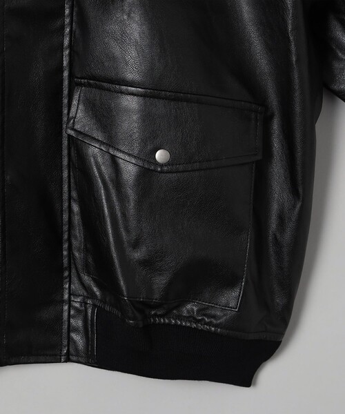 PENNEYS（ぺニーズ）の「【そうコレ！】Penneys（ぺニーズ）別注レザーライクブルゾン（ブルゾン・メンズ・ブラック・M/L/XL）」の18枚目の写真