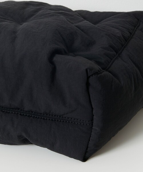 Firsthand（ファーストハンド）の「Firsthand/ファーストハンド 中綿ショルダー / メッセンジャーバッグ（ショルダーバッグ・メンズ・ブラック・ONE SIZE）」の10枚目の写真