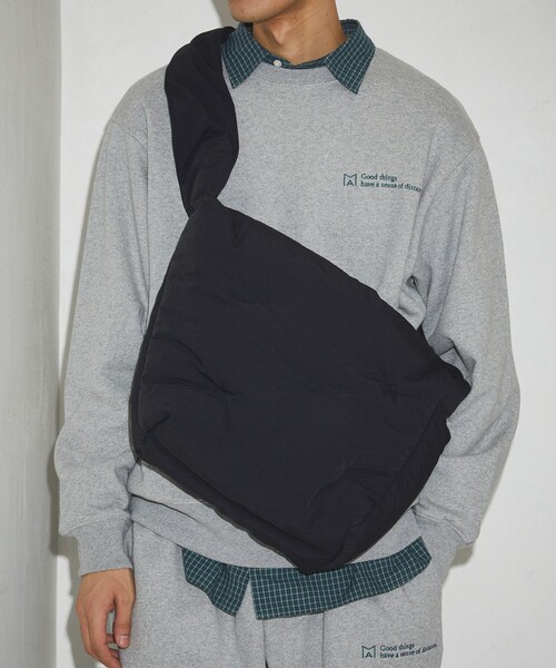 Firsthand（ファーストハンド）の「Firsthand/ファーストハンド 中綿ショルダー / メッセンジャーバッグ（ショルダーバッグ・メンズ・ブラック・ONE SIZE）」の16枚目の写真