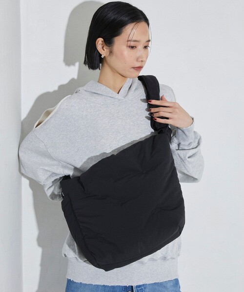 Firsthand（ファーストハンド）の「Firsthand/ファーストハンド 中綿ショルダー / メッセンジャーバッグ（ショルダーバッグ・メンズ・ブラック・ONE SIZE）」の19枚目の写真